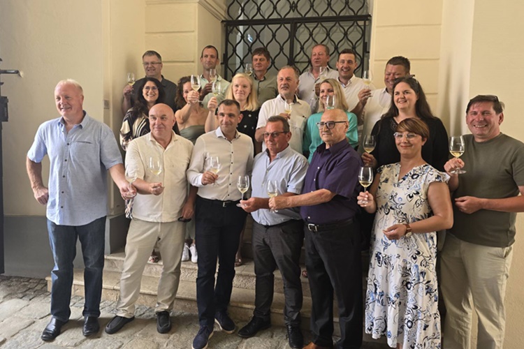 Župan Posavec čestitao uspješnim vinarima koji su s prestižnog natjecanja u Međimurje donijeli 29 Decanter medalja