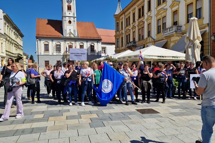 Radnici Kopreku dali potporu za pokretanje stečaja: Varteks je prejak brend da bi samo tako nestao i vjerujem da postoje temelji iz kojih se može nastaviti poslovanje