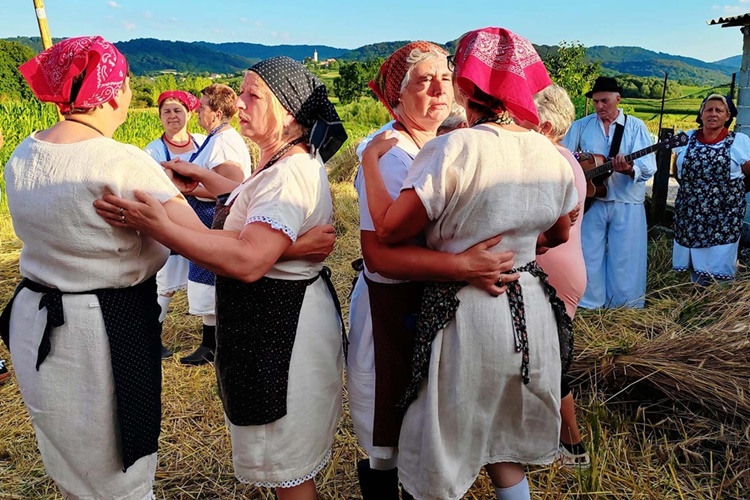 Udruga „Biserna dolina” iz Grešćevine svojim aktivnostima obogaćuje život u topličkom kraju: „Malim projektima činimo našu zajednicu ljepšom i sretnijom”