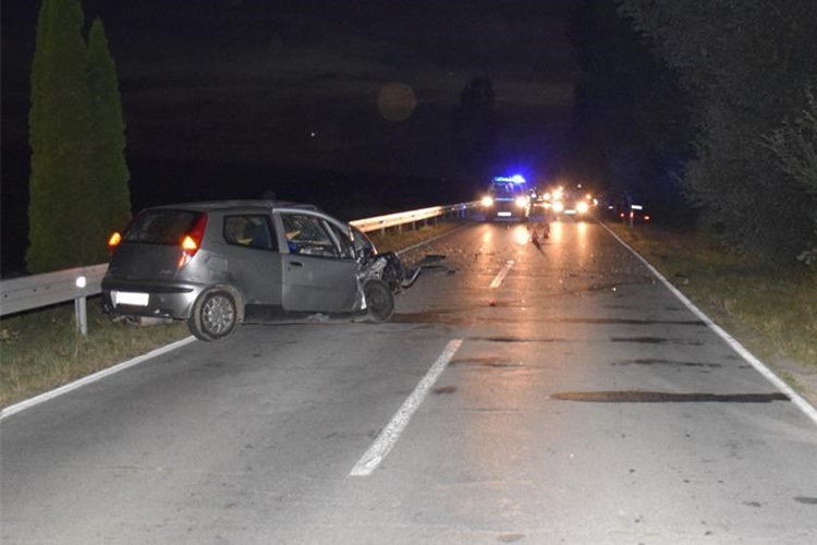 Tuga u Podravini: Preminuo je mladić koji je stradao u prometnoj nesreći