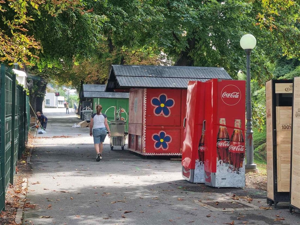 FOTO: VSE POČINJE V KRAPINI - Užurbano se sve sprema za početak Tjedna kajkavske kulture