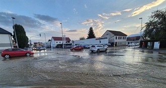 FOTO Raskrižje na ulazu u Varaždin na vodi! "Pukla je cijev, voda šiklja iz asfalta"