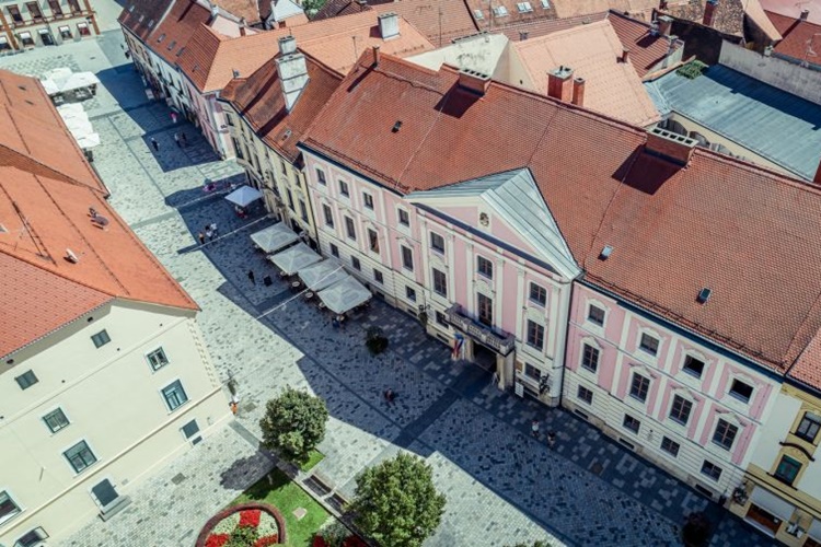 Varaždinska županija i ove će godine stipendirati učenike i studente - natječaji su otvoreni!