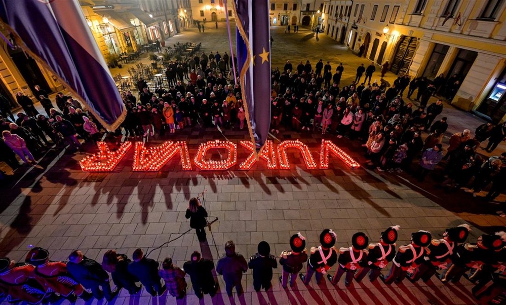 Varaždin za Vukovar - na Korzu ispisano ime grada heroja!!!