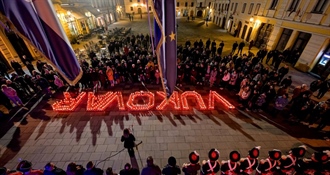 Varaždin za Vukovar - na Korzu ispisano ime grada heroja!!!