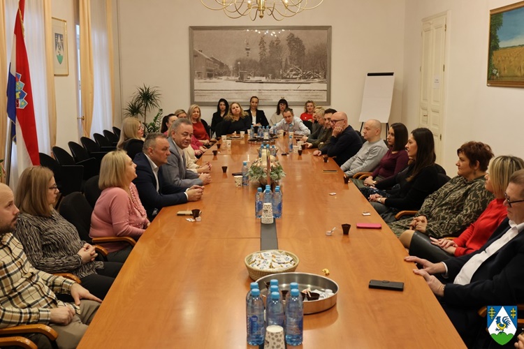 Župan Koren upriličio tradicionalni susret sa zaposlenicima Županijske uprave