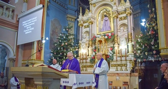 Upaljena četvrta svijeća na županijskom adventskom vijencu u Svetištu Majke Božje Bistričke