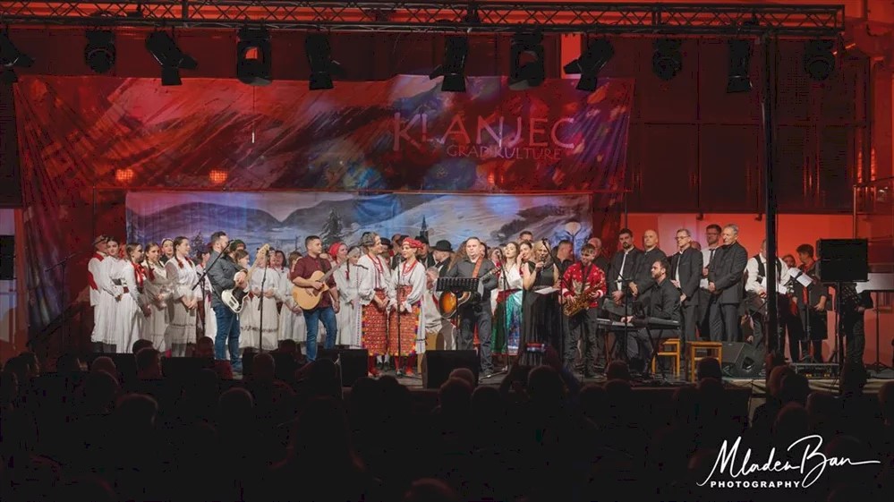 Sutra u Klanjcu tradicionalni božićno-novogodišnji koncert KUD-a “Antun Mihanović“ i njihovih gostiju