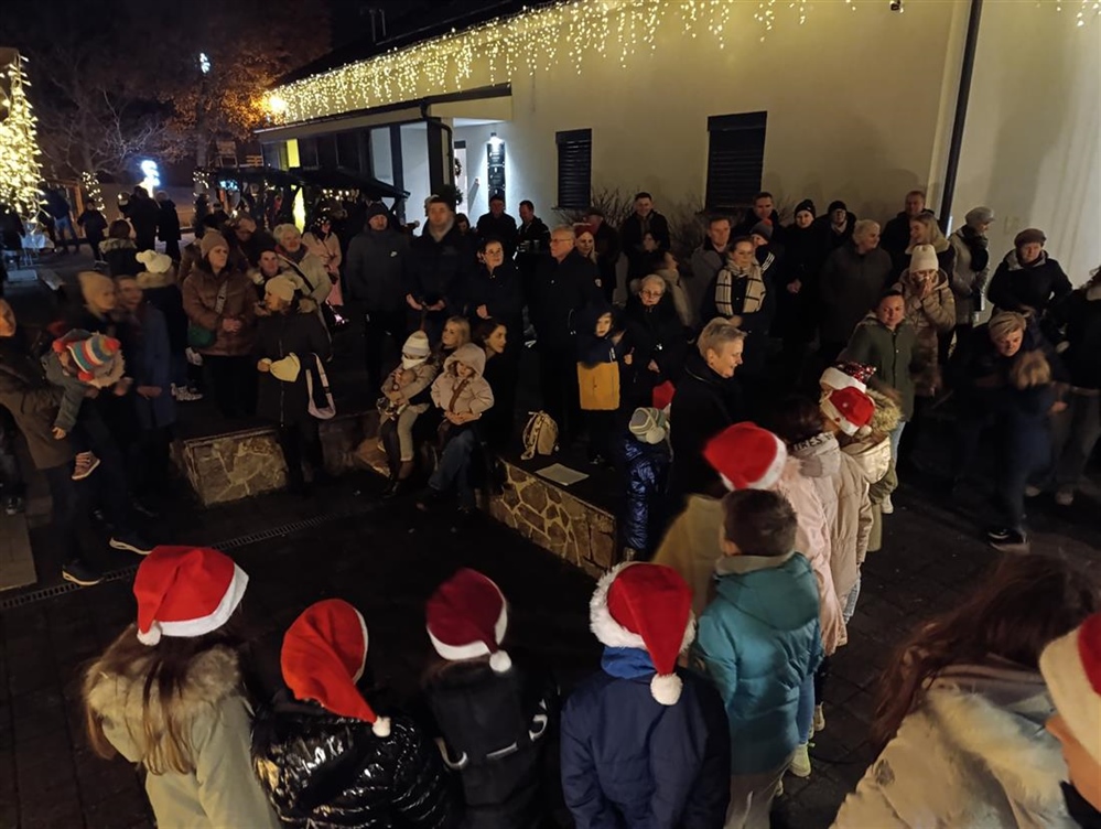 Predivna tradicija: Sutra u Radoboju Božićni koncert Puhačkog orkestra Radoboa i Radobojskih mažoretkinja