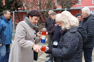 Paljenjem svijeća u Varaždinskim Toplicama obilježena 33. godišnjica međunarodnog priznanja Republike Hrvatske