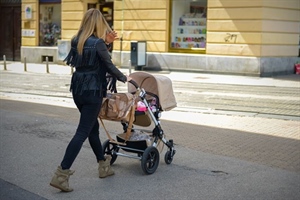 Od ožujka kreću veće naknade za roditeljski dopust, limit raste na 3 tisuće eura