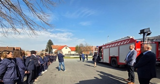 Županijska vatrogasna zajednica Koprivničko-križevačke županije okupila brojne vatrogaskinje, na prijemu i župan Koren