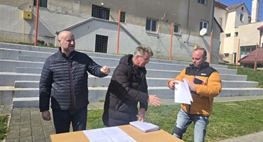 Završena sanacija školske sportske dvorane u Tuhlju, vrijedna oko 380 tisuća eura - obišao ju župan Kolar