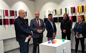 Božidar Pejković oprostio se izložbom „O-poruka“ nakon 34 godine rada u Klanjcu – podršku i zahvalu uputio i župan Kolar