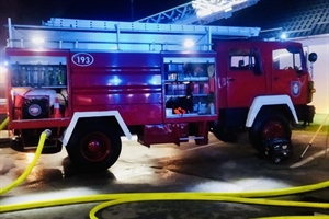 Požar u Zagrebu: Jedna osoba ozlijeđena, čule se eksplozije