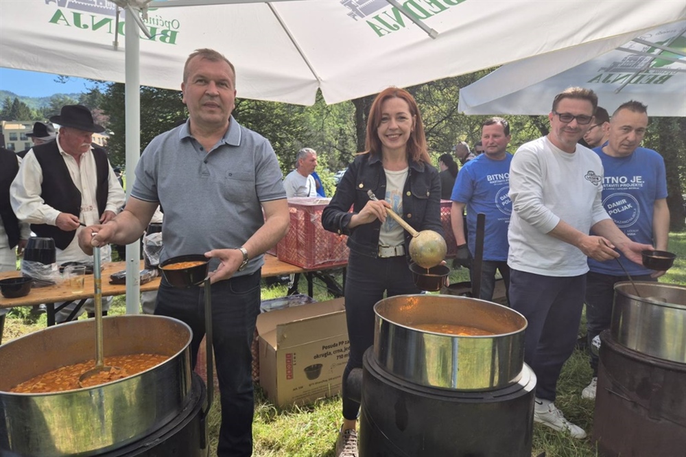 Trakošćan proslavio Praznik rada uz glazbu, tradiciju i grah