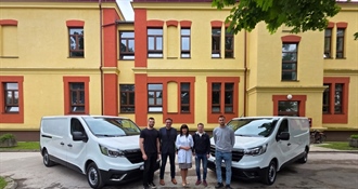 Za potrebe internih transporta, u Opću bolnicu Varaždin stigla dva kombija