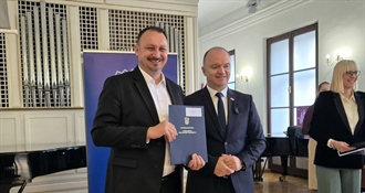 Grad Novi Marof nastavlja ulagati u infrastrukturu za djecu: Uručen ugovor vrijedan gotovo 49 tisuća eura