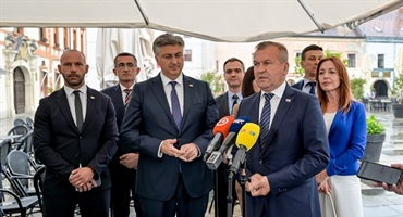 Varaždin: Premijer Plenković najavio nova sredstva za domove za starije osobe, župan Stričak poručio: Znamo kako i spremni smo