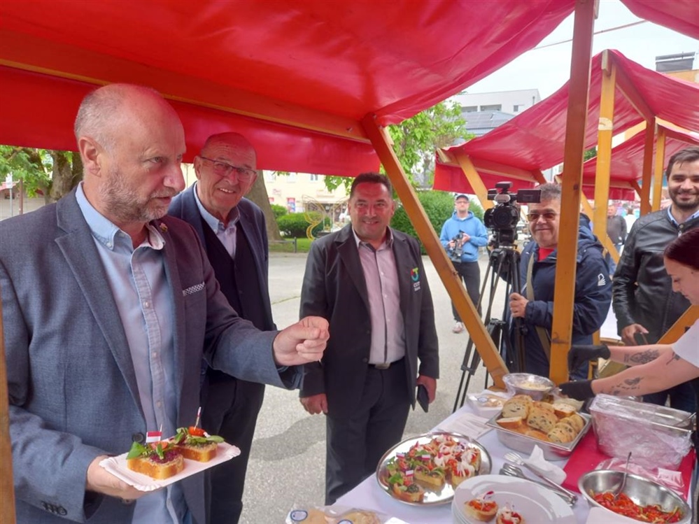 Župan Kolar otvorio 22. Mali gastro – mali ulični festival ugostiteljsko-turističkih vještina
