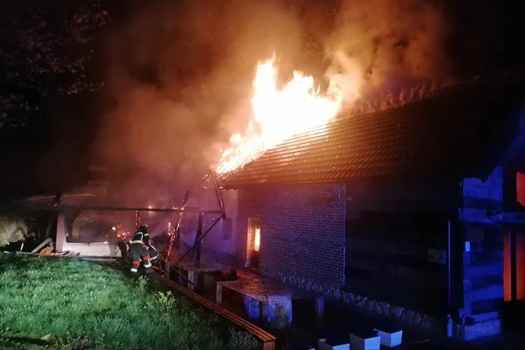 Gorjelo u zatvoru u Remetincu, vatrogasci morali razvaliti vrata