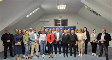 Predizborni skup HDZ-a i Stranke umirovljenika sjever: Puna dvorana podržala nastavak projekata i Vericu Vitković