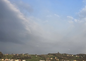 Sunce na obali, oblaci na kontinentu: Evo gdje će padati kiša