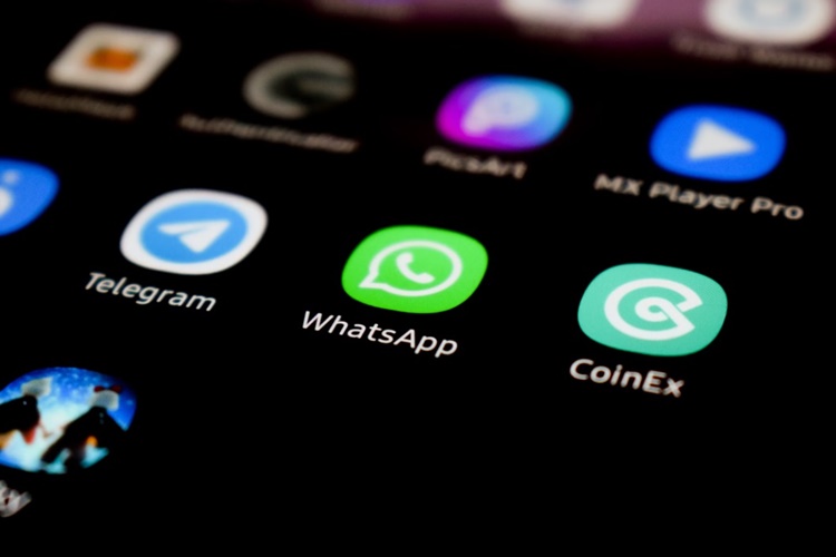 Lažna poruka, pravi gubitak: Evo kako prevaranti preuzimaju vaš WhatsApp