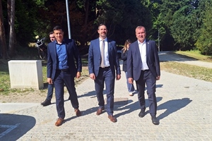 Arboretum Opeka dobiva novi sjaj i postaje top zelena destinacija, obišli ga ministar Glavina i župan Stričak