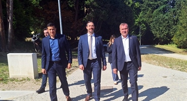 Arboretum Opeka dobiva novi sjaj i postaje top zelena destinacija, obišli ga ministar Glavina i župan Stričak