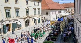 Tri dana slavlja: Varaždinski maturanti biraju ‘naj odoru’, vježbaju i pjevaju karaoke"