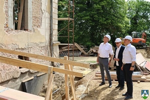 Župan Koren obišao gradilište dvorca Inkey, najvećeg infrastrukturno-turističkog projekta na području županije