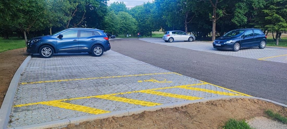 Uređeno parkiralište kod željezničke postaje Buzovec u Čakovcu – parkiralište i dalje besplatno, ali sigurnije