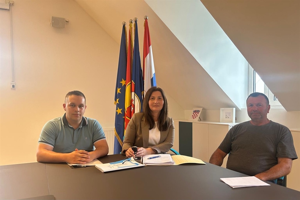 Društveni dom u Loboru uskoro u još ljepšem izdanju - Jembrih: Ne ulaže se samo u objekte, već i u očuvanje identiteta, tradicije i društvene povezanosti zajednic