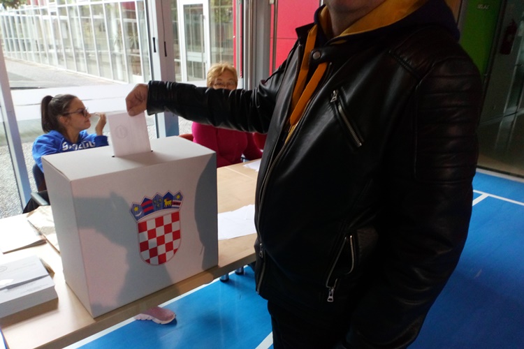 Bitno slabija izlaznost u drugom krugu!!! Samo u Međimurju veća za 2 posto!!!