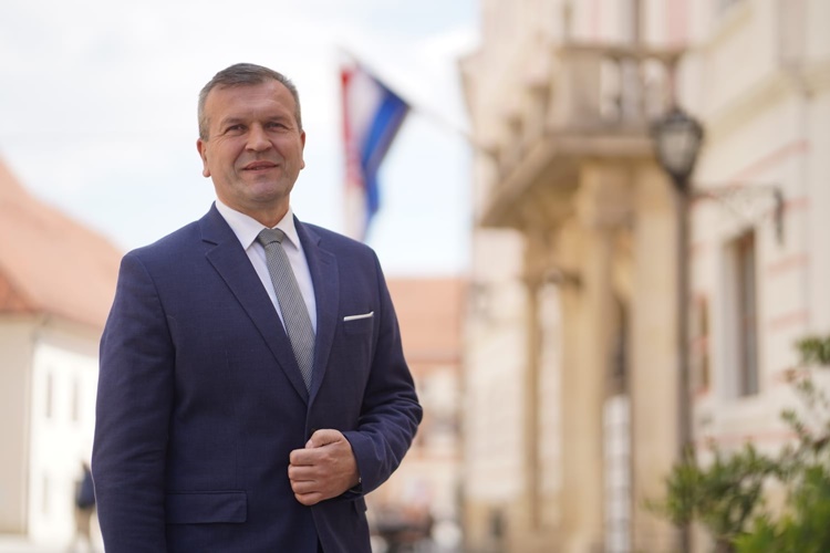 Novi mandat, veliki planovi: Župan Stričak najavljuje novu eru razvoja i investicija za Varaždinsku županiju