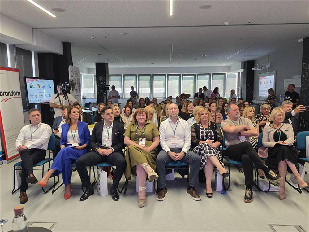 Otvorena konferencija Žene i poduzetništvo u Krapinsko-zagorskoj županiji – sinergijom do uspjeha, najveće poslovno okupljanje žena u Zagorju