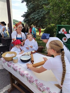 U OŠ Budinščina održan Etno festival-KAJkaonica: Djeca uče o očuvanju zavičajnih govora i starih običaja