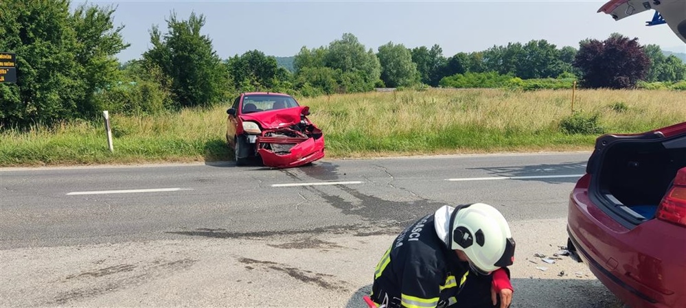 U Bedekovčini prometna nezgoda, intervenirali vatrogasci