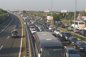 Nesreća na autocesti A3: Kod Zagreb Istoka vožnja usporena i uz ograničenja