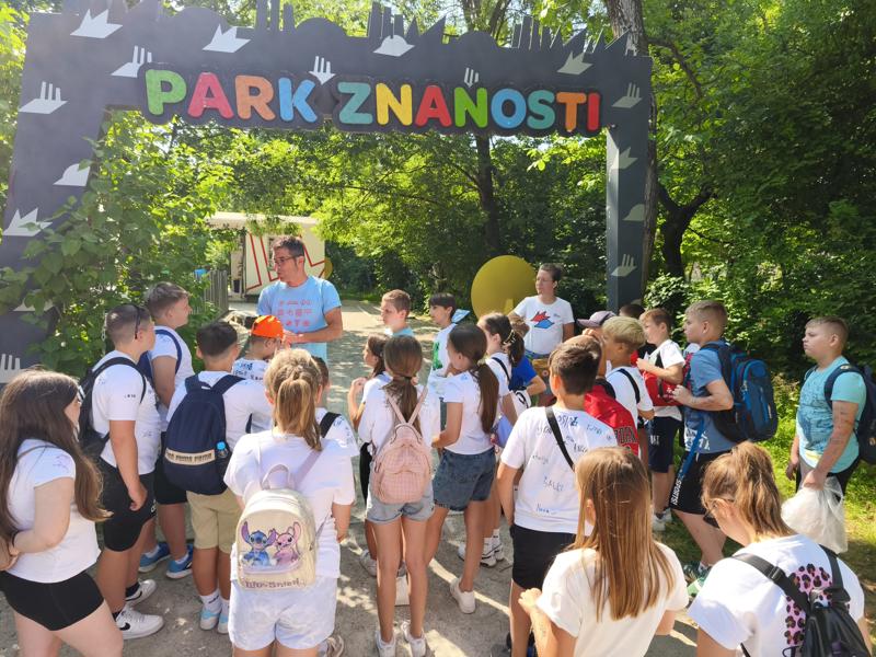 Četvrtaši iz OŠ Ljudevit Gaj spojili znanost i igru na terenskoj nastavi u Oroslavju