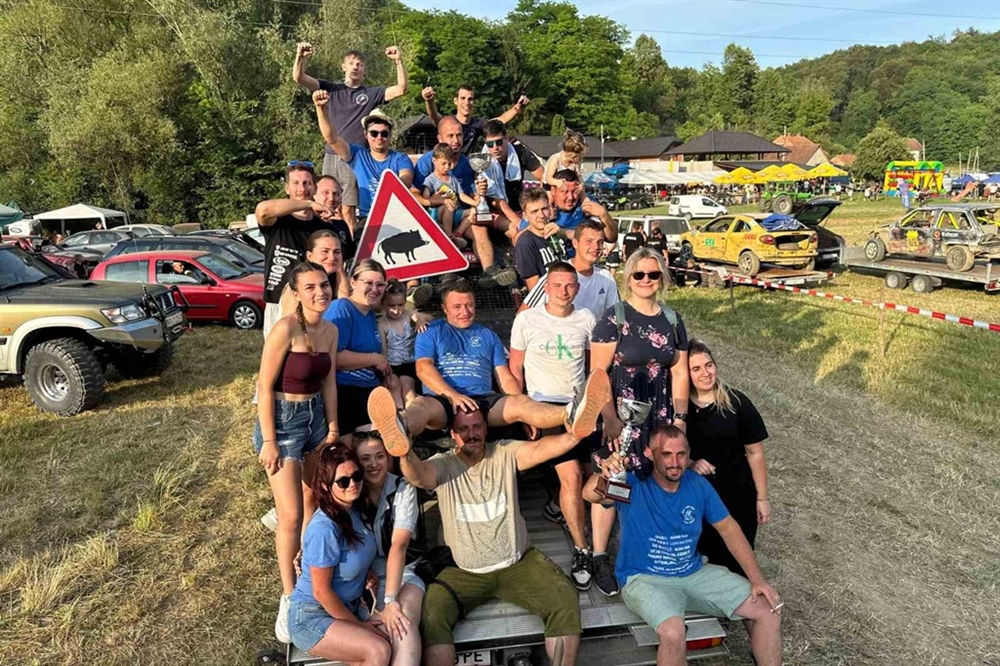Adrenalin i uspjeh u Keblu: Članovi MK Route Riders Konjščina briljirali na autocross natjecanju