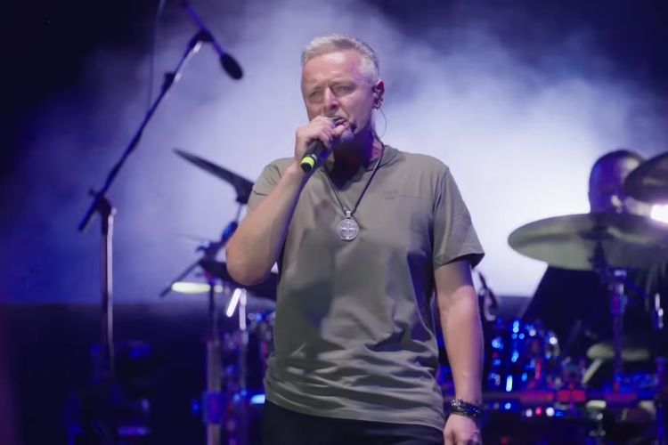 Thompsonov koncert sve bliže, ljude muče organizacijske stvari, ali svi koji imaju karte jedva čekaju: Kojem se hitu najviše veselite Lijepa li si, Ako ne znaš što je bilo ili?