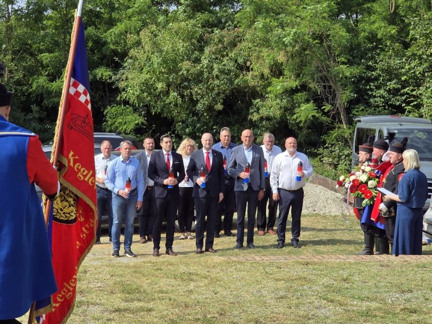 Krapinsko-zagorska županija odala počast antifašističkim borcima na Špiranec brijegu