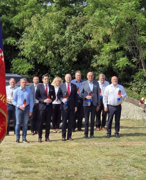 Krapinsko-zagorska županija odala počast antifašističkim borcima na Špiranec brijegu