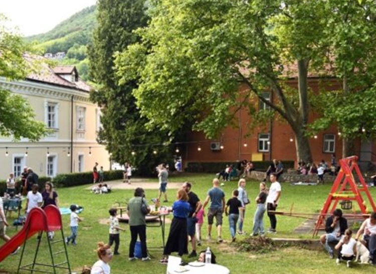 Klanjec ART Fest ove subote: lutkarsko kazalište, buvljak, radionice i slavljeničko veselje!