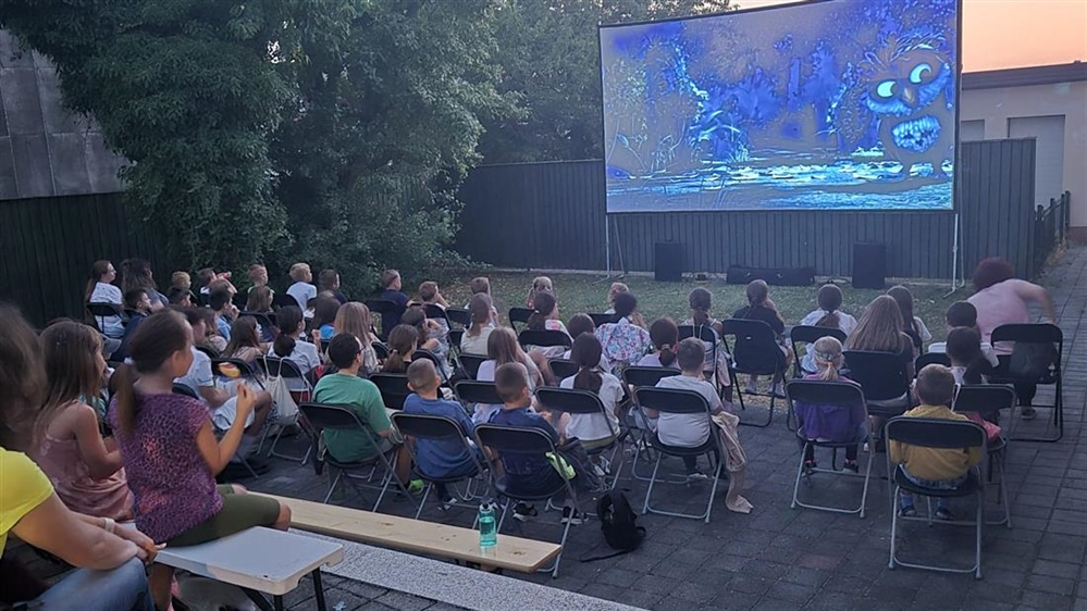 Filmske večeri u Radoboju: Djeca oduševljena vrapčićem Richardom, slijedi nova projekcija