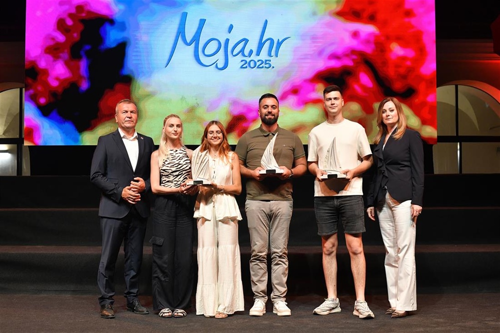 Dvorac Opeka ugostio finale projekta Moja.hr: Zadarska županija osvojila prvo mjesto jednominutnim filmom