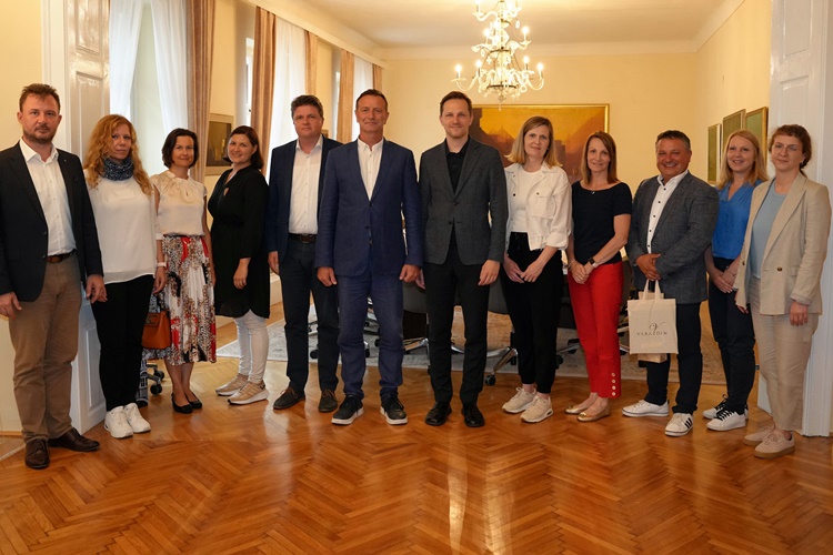 Delegacija iz Celja posjetila Varaždin: Dva grada njeguju suradnju, a njegovat će je i ubuduće