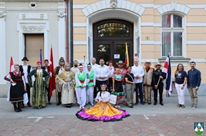 Župan Golubić primio sudionike Međunarodnog festivala folklora “Iz bakine škrinje“